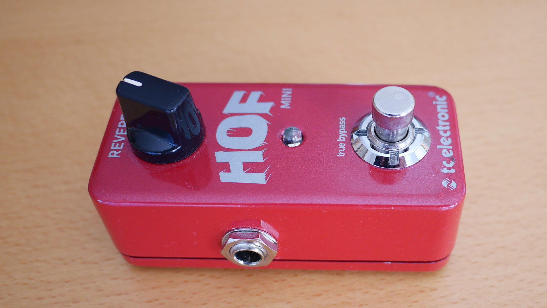 TC Electronic Hall of fame mini reverb Pedal Man